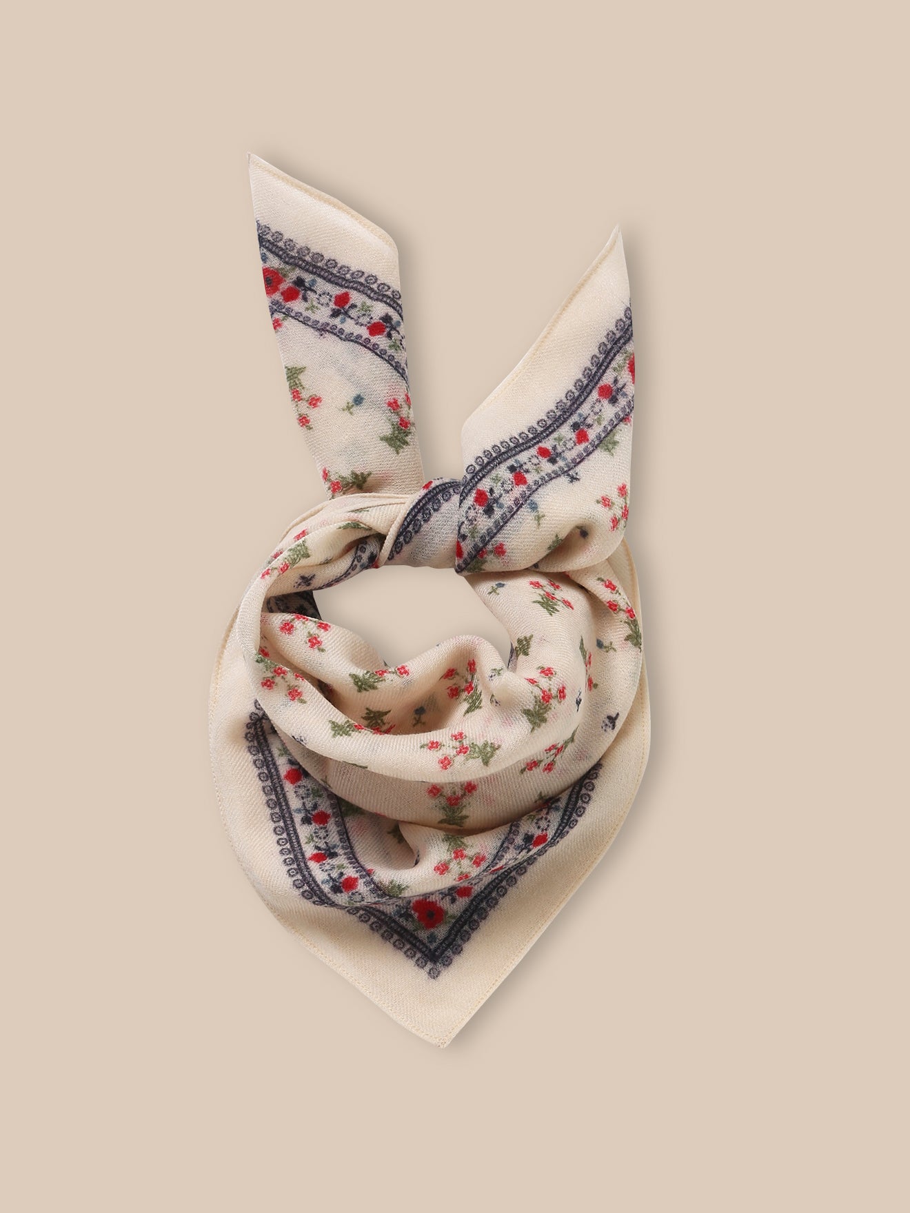 foulard bourgeons laine