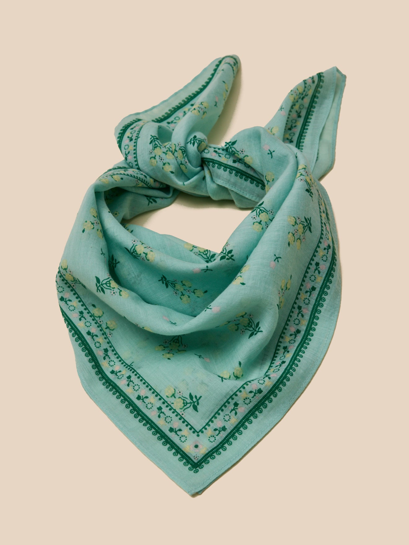foulard bourgeons fille