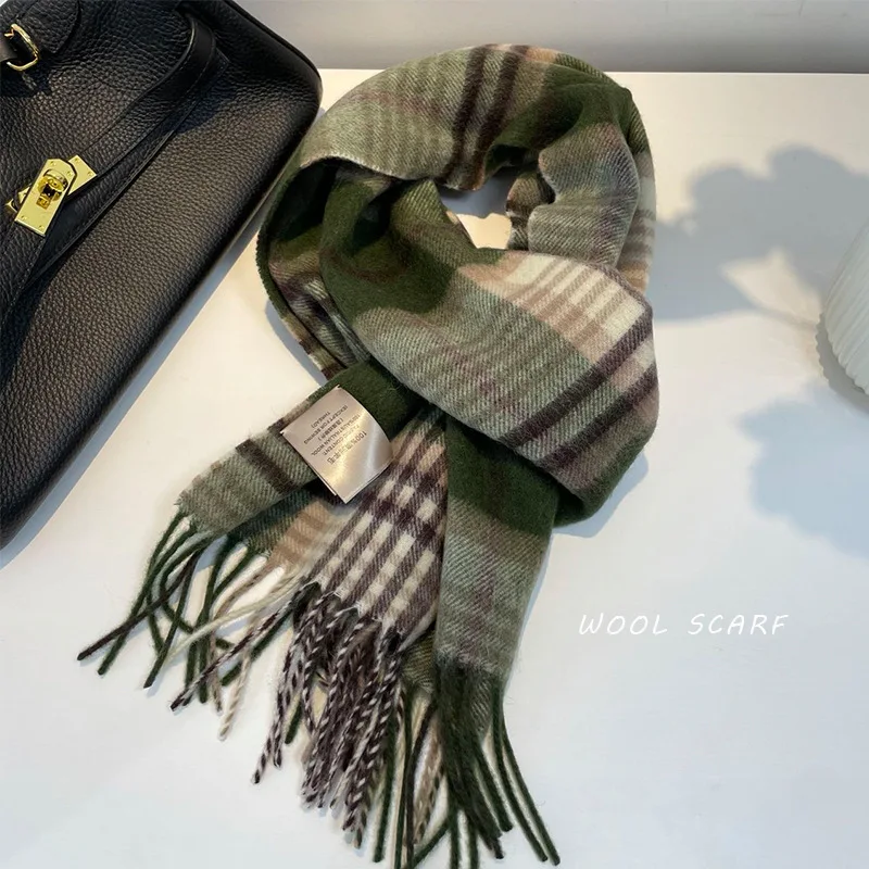 Accessoire hiver laine à carreaux