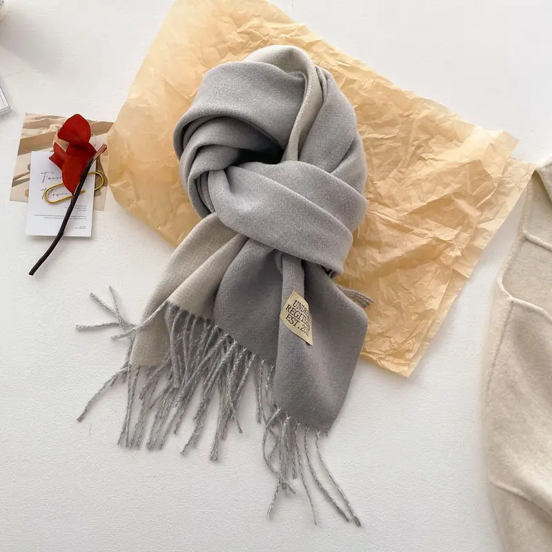 Foulard en tissu naturel