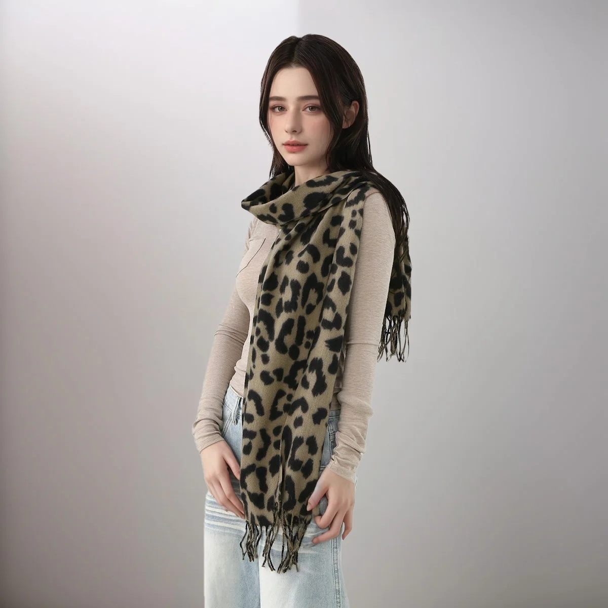 Foulard chic à motif animalier