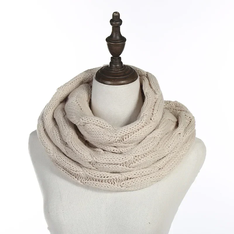 Foulard chaud et pratique