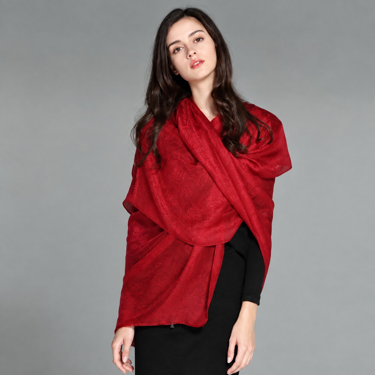 Foulard en lin pour femme élégante