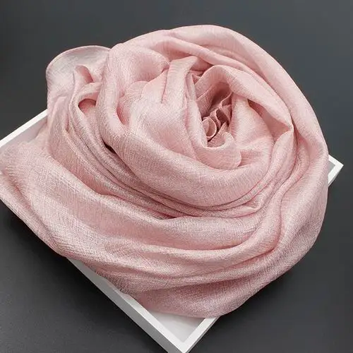 Foulard en lin pour femme sophistiqué