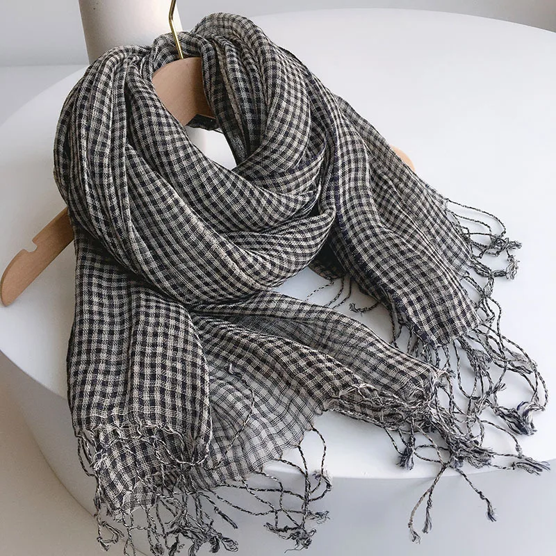 Chic foulard en lin pour toutes les saisons