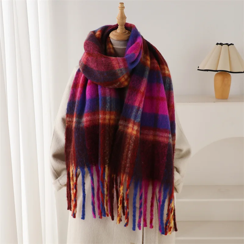 Écharpe hiver tendance à carreaux