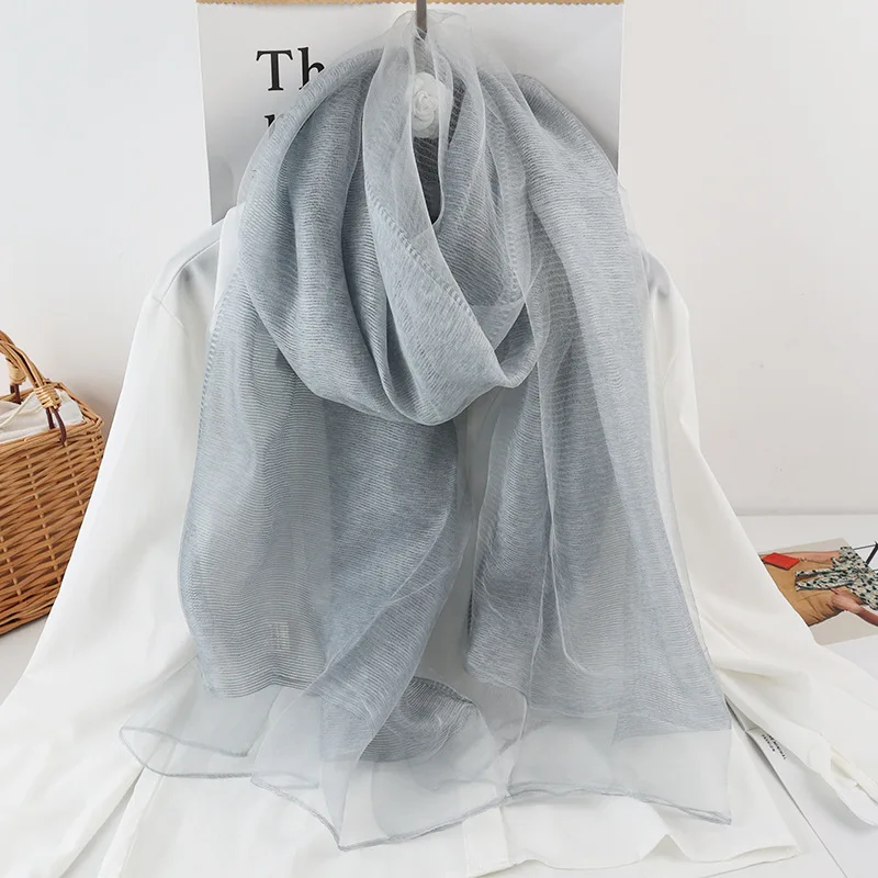 Foulard en soie nuancée