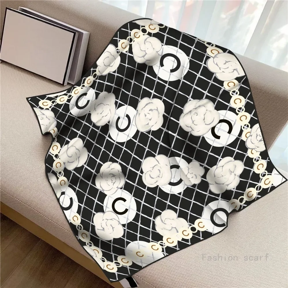 Écharpe féminine à motif à carreaux