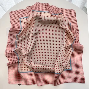 Foulard à pois femme